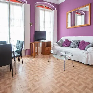 Del Arqueólogo De Apartamento Cádiz